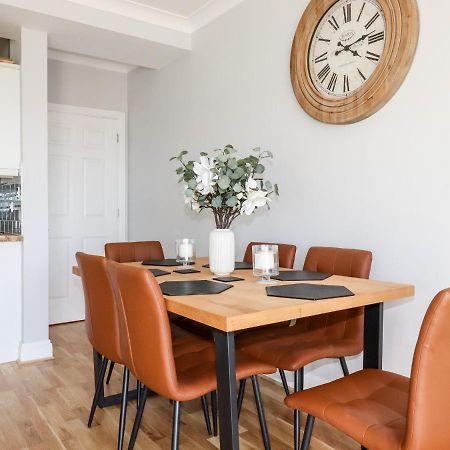 Flat 2 Leilighet New Quay Eksteriør bilde